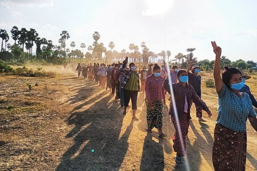 စစ်ကောင်စီ စစ်ကြောင်း ဧရိယာအနီး ရောက်ရှိနေသော်လည်း အရှိန်အဟုန်နှင့် လမ်းပေါ်ထွက်ဆန္ဒပြ