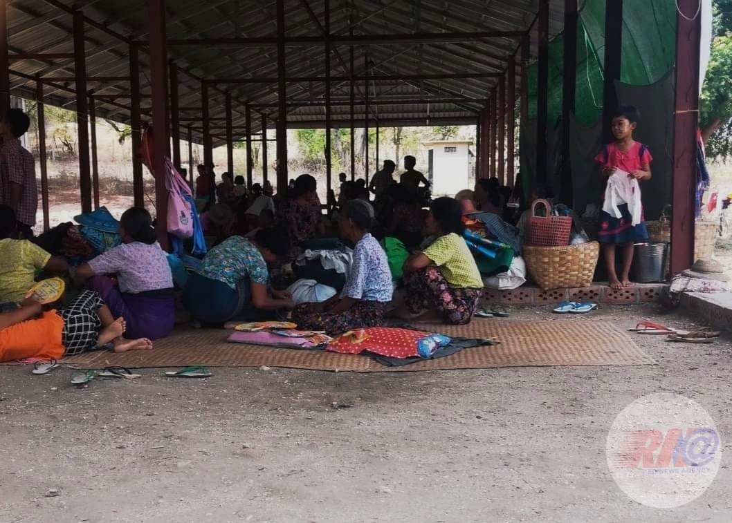 လက်ပံတော ကျေးရွာ စကစတပ် ဝင်စီးစဉ် PDF ရဲဘော် မိသားစု (၄) ဦးပါအဝင် ပြည်သူ (၁၁) ဦးကိုသတ်ပြီး မီးရှို့သွား 