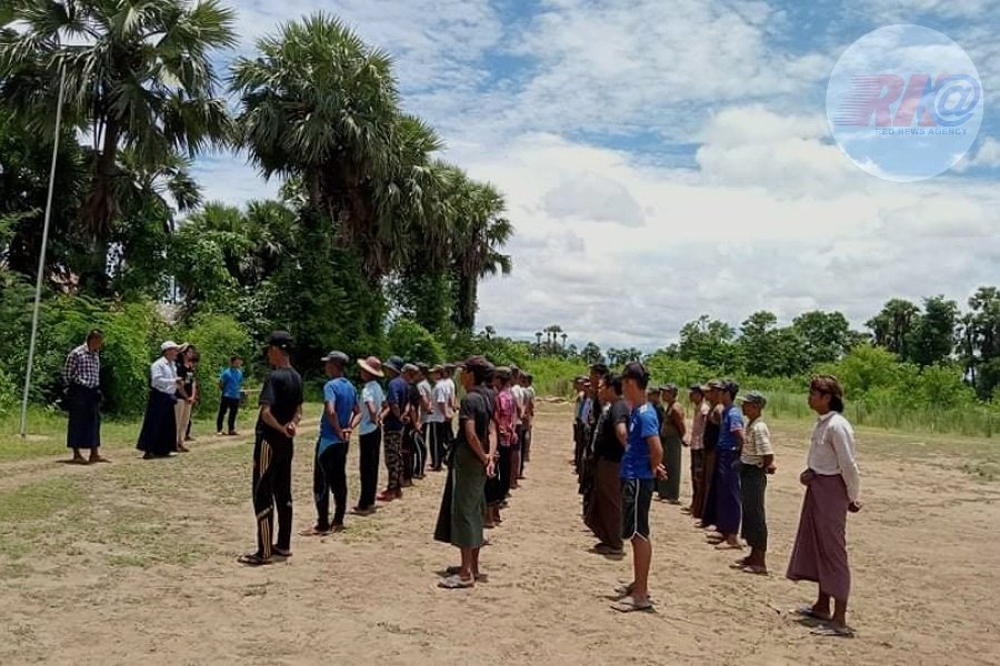 မြေပြင် တိုက်ခိုက်ရေး သမားများပူးပေါင်းပြီး လူငယ်သူရဲကောင်းတပ် ဖွဲ့စည်း