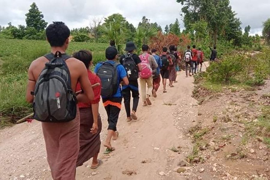 လူငယ်တော်လှန်ရေးတပ်ဦး၏ အခြေခံစစ်သင်တန်း အောင်မြင်