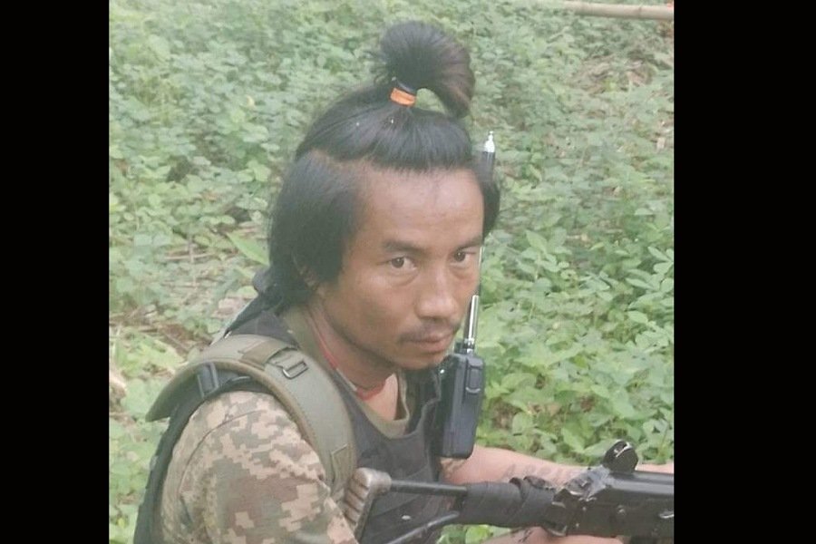စစ်ကြောင်းမူး စောအယ်လ်ဘက်အဲလ်ပေါ နင်းမိုင်းထိပြီး ကျဆုံး 
