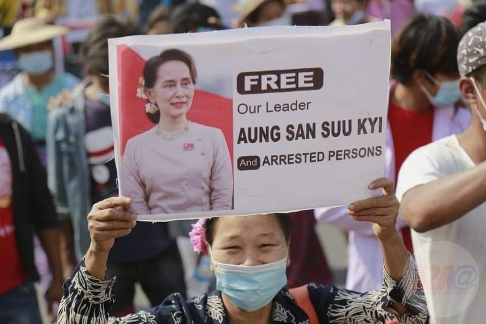 လူထုခေါင်းဆောင်နှင့် ဆွေးနွေးအဖြေရှာနိုင်မှသာပြဿနာပြေလည်ရေးလမ်းစရရှိနိုင်မည်ဟု NLD ထုတ်ပြန်
