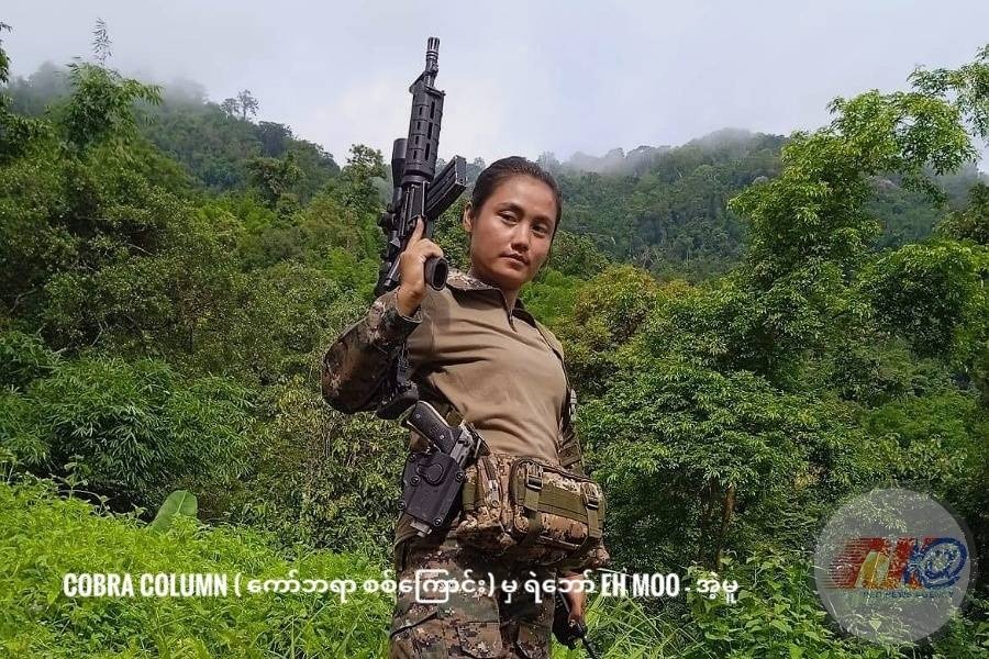 ကော်ဘရာစစ်ကြောင်း အလစ်အငိုက်တိုက်ခိုက်ခံရပြီး အမျိုးသမီး ရဲဘော် (၂) ဦးပါအဝင် ရဲဘော် ၃ ဦးကျဆုံး