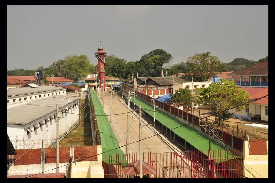 အင်းစိန်ထောင်မှာ ရွေးကောက်ပွဲအတွက် မဲစာရင်းကောက်နေပြီး အကျဉ်းသားတချို့ကို ထောင်ပြောင်း
