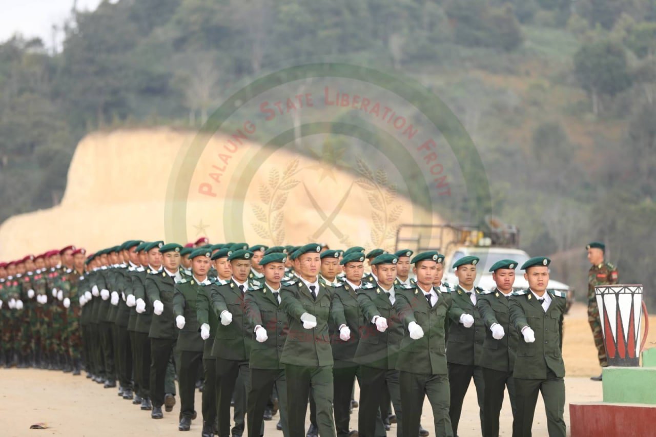 မြောက်ပိုင်းမှာ အားကောင်းနေသည့် TNLA အရာရှိနှင့် ဗိုလ်သင်တန်းဆင်းပွဲ ပြုလုပ်