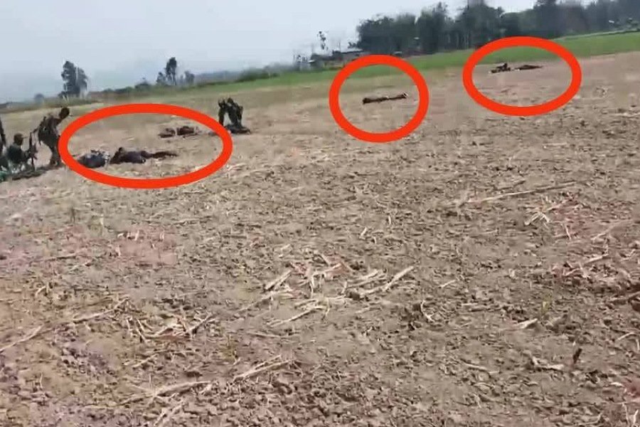 စစ်ကောင်စီတပ် ကြားဖြတ်တိုက်ခိုက်ခံရပြီး (၃၀) ကျော်သေ