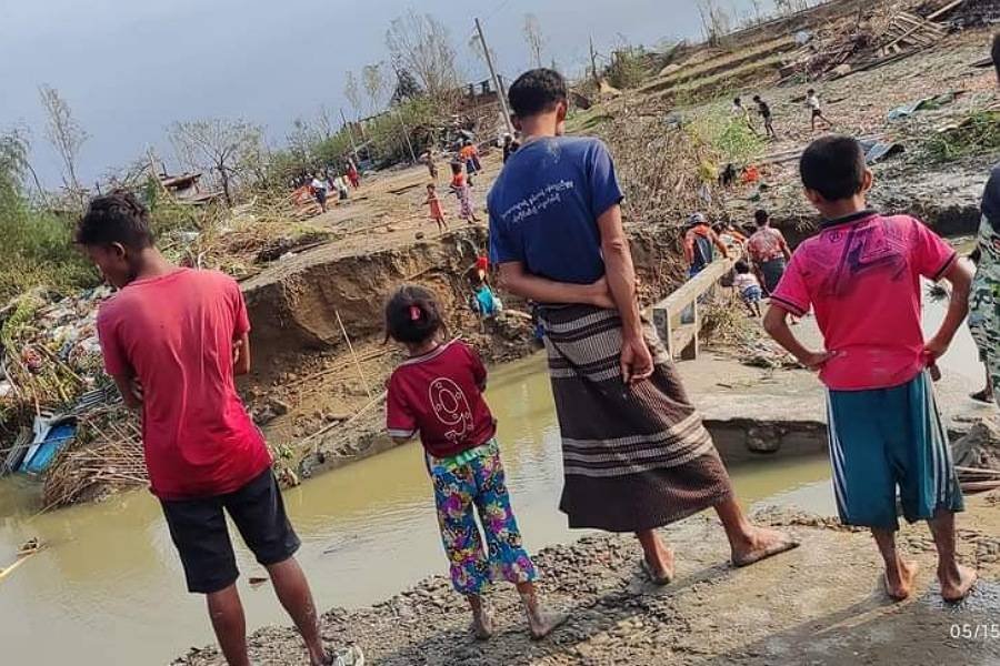 မိုခါဆိုင်ကလုန်းမုန်တိုင်းကြောင့် တိုင်းနှင့်ပြည်နယ် (၇) ခုတွင် သေဆုံးသူ (၄၃၅) ဦးရှိ