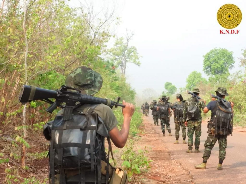 KNDF ကို မြောက်ပိုင်းညီနောင်မဟာမိတ် (၃) ဖွဲ့က လက်နက်နှင့် စစ်ရေးအကူအညီများပေးခဲ့