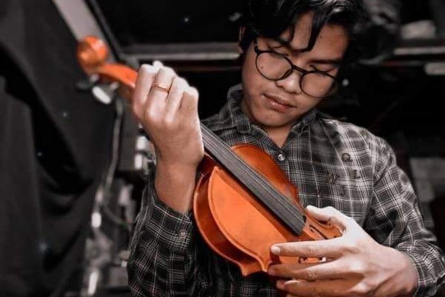 မကွေးဆေးတက္ကသိုလ် ကျောင်းသား တိုက်ပွဲတွင်ကျဆုံး 