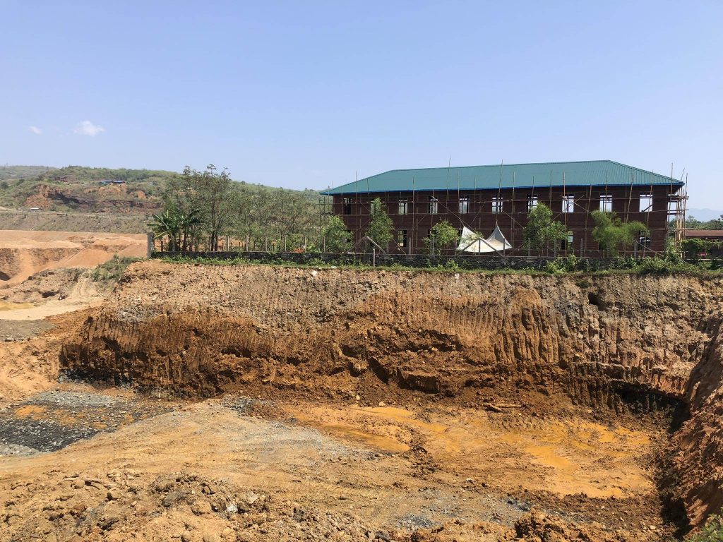 အခွန်(ခ)ဆက်ကြေးမပေးသည့် ကျောက်စိမ်းလုပ်ကွက် နှစ်ခုကို စစ်ကောင်စီတပ် ဝင်စီး