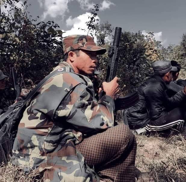 ပွိုင့် 5 တလက်နှင့် လက်နက်အချို့ယူကာ သစ္စာဖောက်ခံရသည်ဟု ဗိုလ်နဂါးပြော