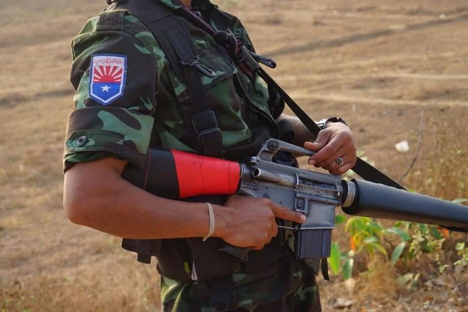 ဆေးမတိုးတော့တဲ့ သပ်လျှိုသွေးခွဲမယ့် စစ်ကောင်စီရဲ့အကြံ