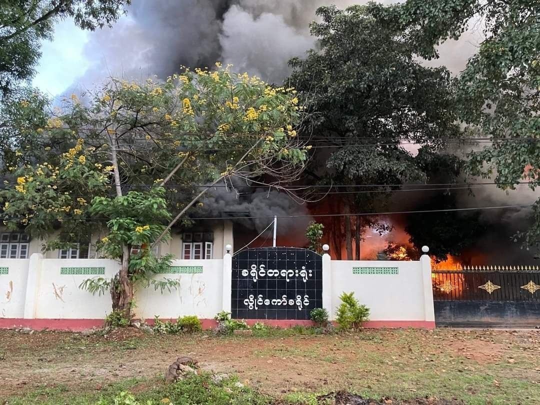 ၁၁၁၁ စစ်ဆင်ရေး လွိုင်ကော်နှင့် မိုးဗြဲ ဖယ်ခုံတို့တွင် တိုက်ပွဲပြင်းထန်နေပြီး စစ်ကောင်စီတပ် အသေအဆုံးများနေ