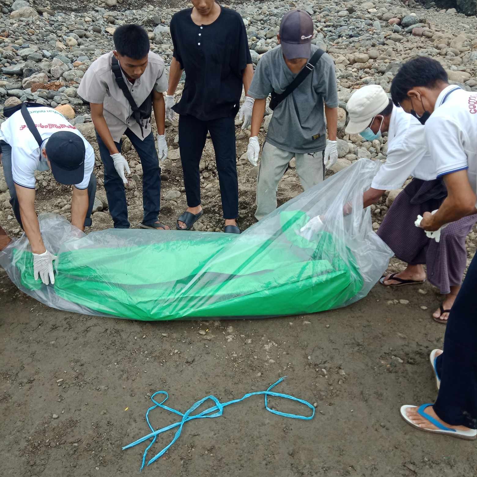 ရေမဆေးကျောက်ရှာသူတစ်ဦး ချောင်းကမ်းပါးမှ ပြုတ်ကျသေဆုံး
