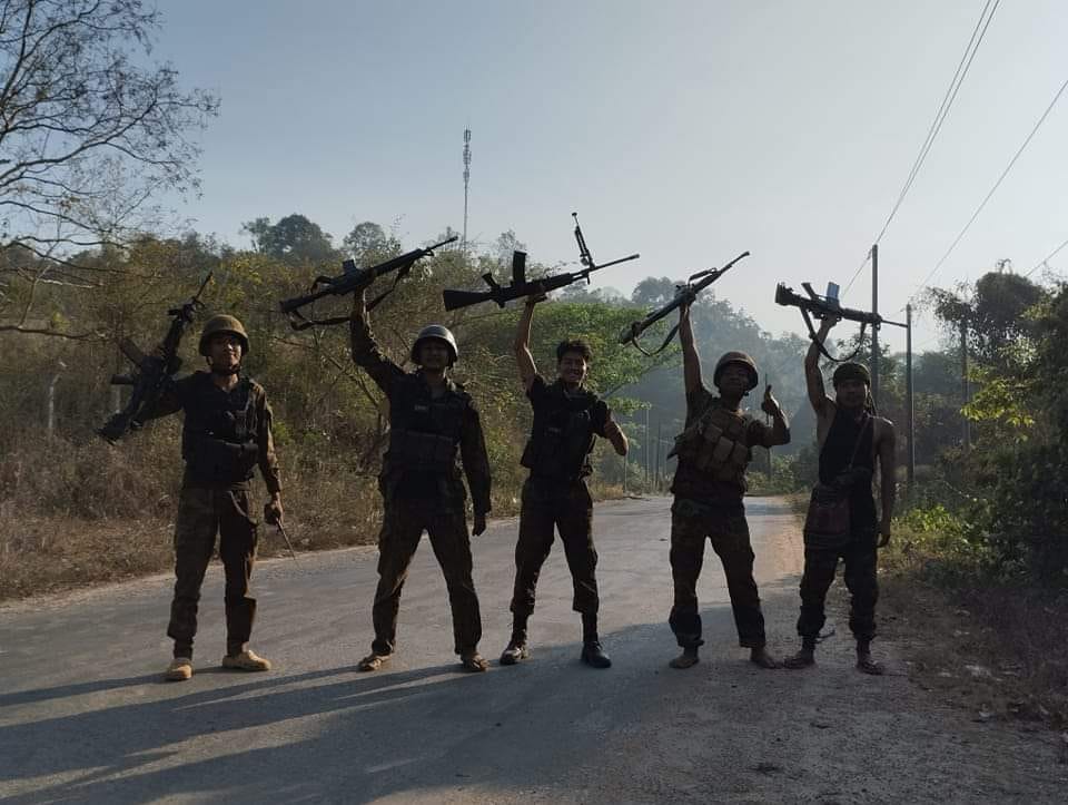 စစ်ကောင်စီခံရခက်တော့မဲ့ မိုးတွင်းထိုးစစ်