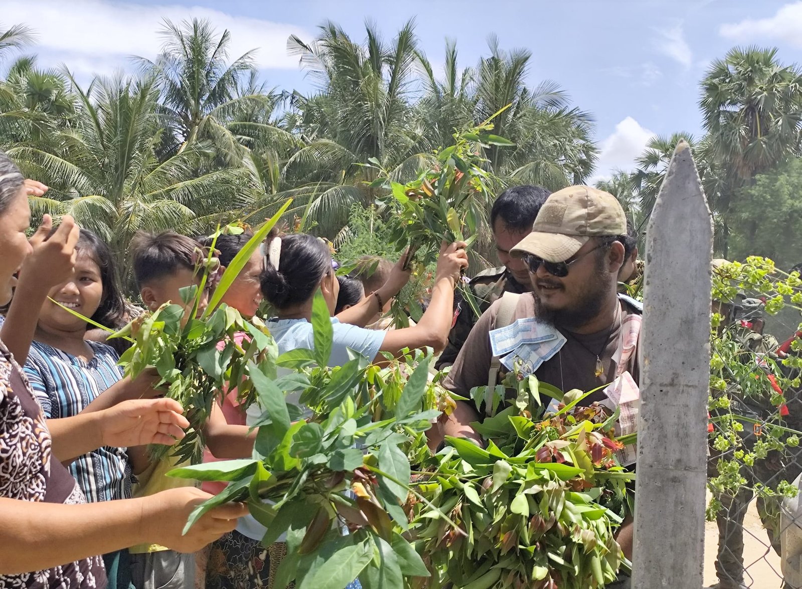 အောင်သာပျူရွာ တိုက်ပွဲတွင် လက်နက်ခဲယမ်းများနှင့်အတူ စစ်သုံ့ပန်း (၁၀) ဦးဖမ်းဆီးရမိ