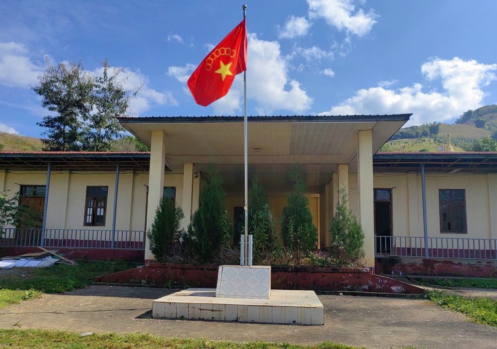တရုတ်ကျေးဇူးနဲ့ ဖုန်ရှုနေရတဲ့ မင်းအောင်လှိုင်နဲ့တပ်လော်ဘီများ