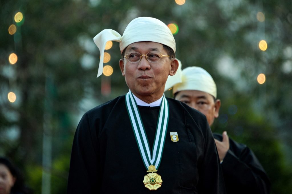 ဒေါ်အောင်ဆန်းစုကြည်ကို အလွန်သက်ညှာပေးထားဟု စစ်ခေါင်းဆောင် မင်းအောင်လှိုင် ပြော