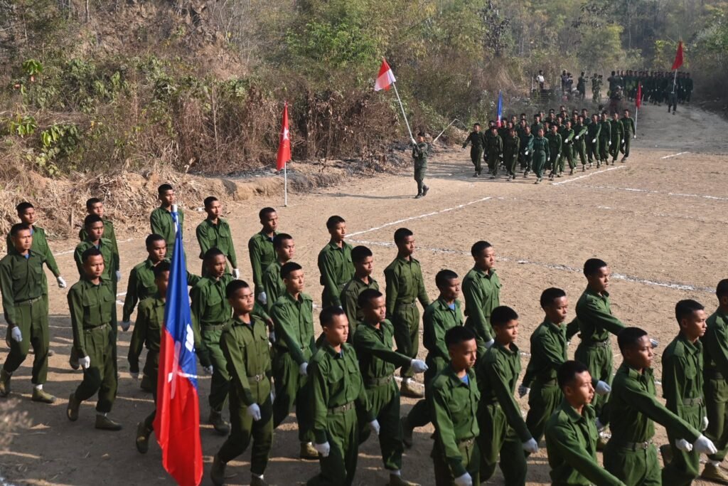 SRA ညီလာခံသို့ တော်လှန်ရေးထိပ်ပိုင်းခေါင်းဆောင်များ တက်ရောက်၊ ဖွဲ့စည်းပုံနှင့် မူဝါဒအချို့ကို ပြင်ဆင်နိုင်ခဲ့ဟု ဆို