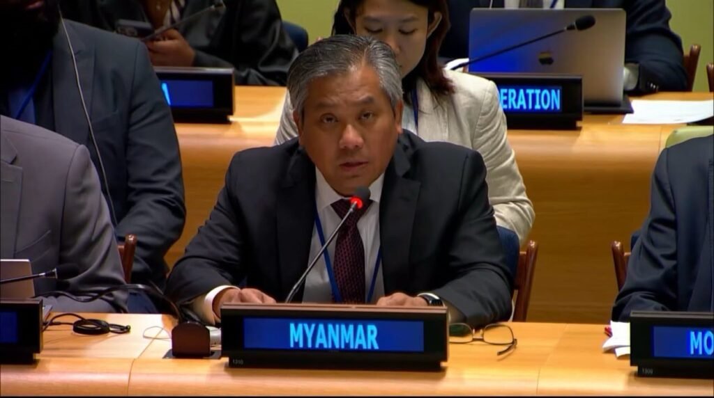 စစ်အုပ်စုကို နေရာမပေးဘဲ ဦးကျော်မိုးထွန်းအား ကုလသမဂ္ဂ၌ ဆက်လက်ထားရှိရန် အမေရိကန်လွှတ်တော်အမတ် (၆) ဦး တိုက်တွန်း