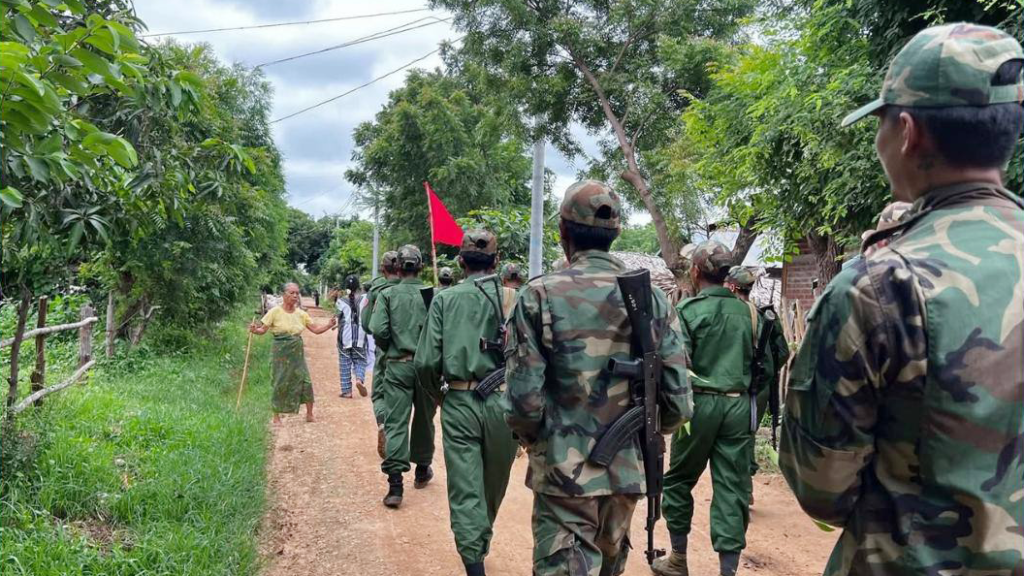 တော်လှန်ရေးဆိုတာ အာဏာရှင်ဖြုတ်ချခြင်းထက် ပိုပါတယ်